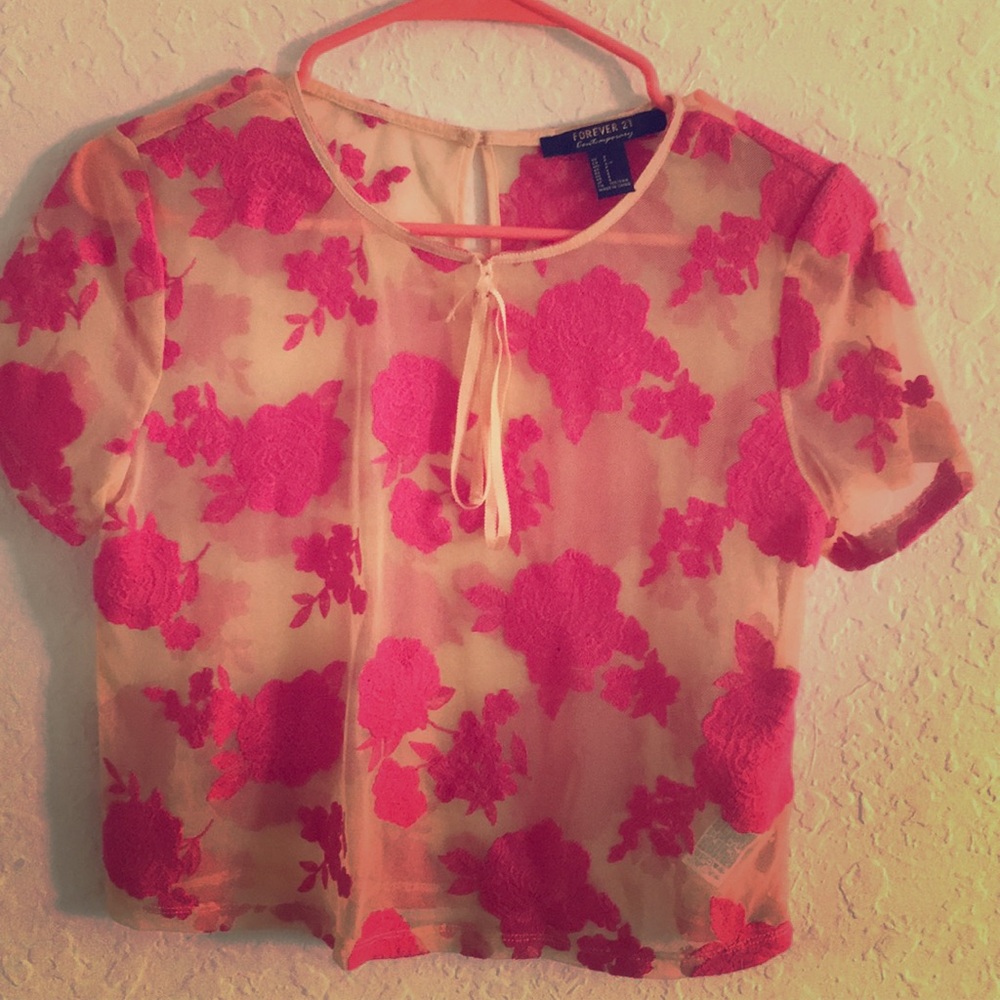 Asian Style Crop Top - Picture 1 of 3